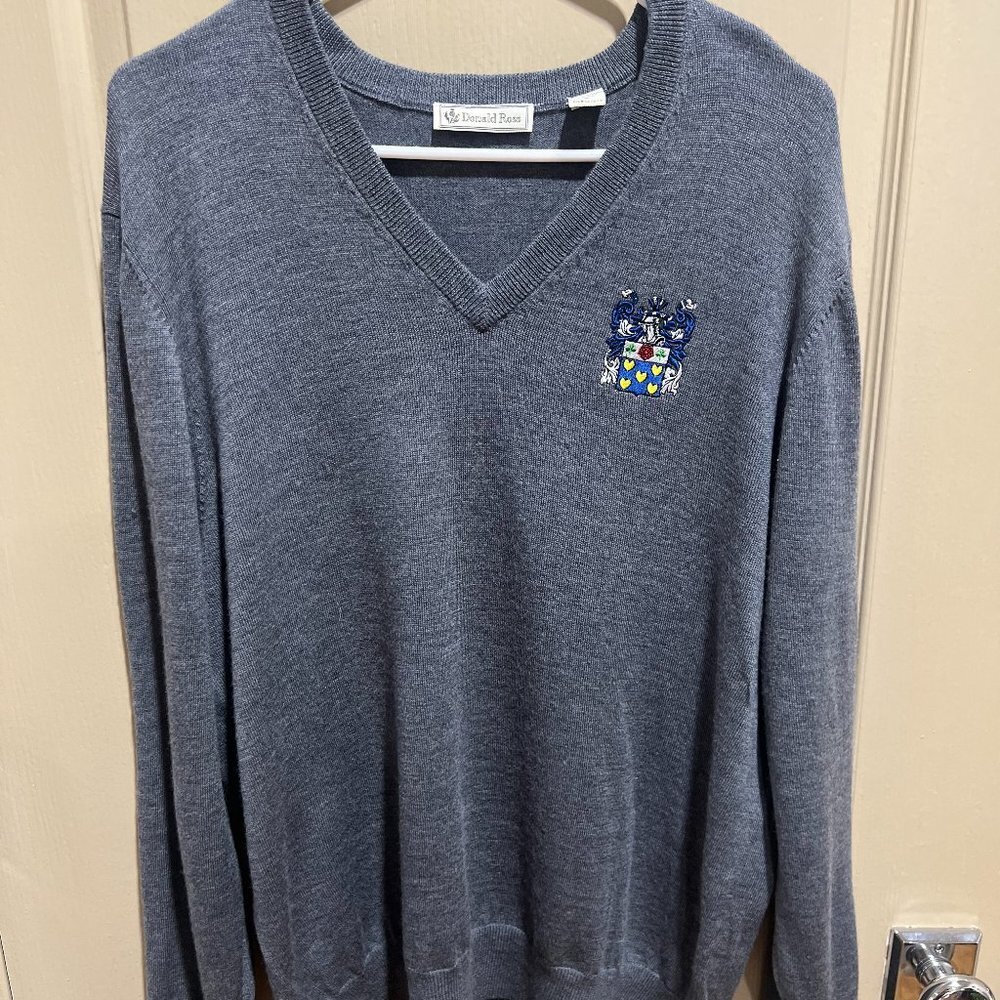 Donald Ross Blue Long Sleeve V-Neck 100% Merino Wool Sweater, Medium